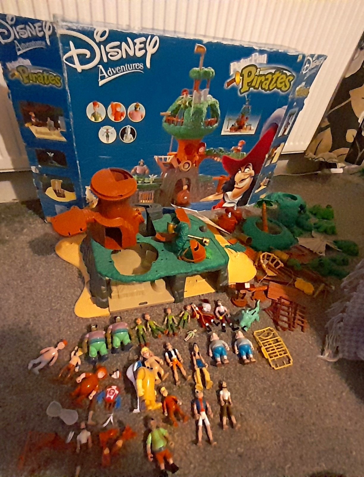 Acceptable Condition Disney Peter Pan Pirates Playset + Figures By Famosa