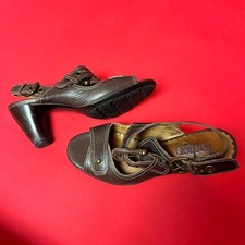 Indigo / Genuine leather chocolate brown, chunky buckle heels     