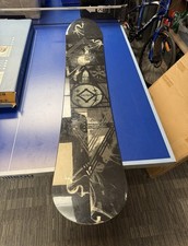 Nitro Snowboard Waist Width 27.4cm Stance Range 20.5-25.2 Inches Used