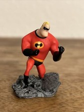 MR INCREDIBLE THE INCREDIBLES 2 ACTION FIGURE PLASTIC TOY PRE-OWNED