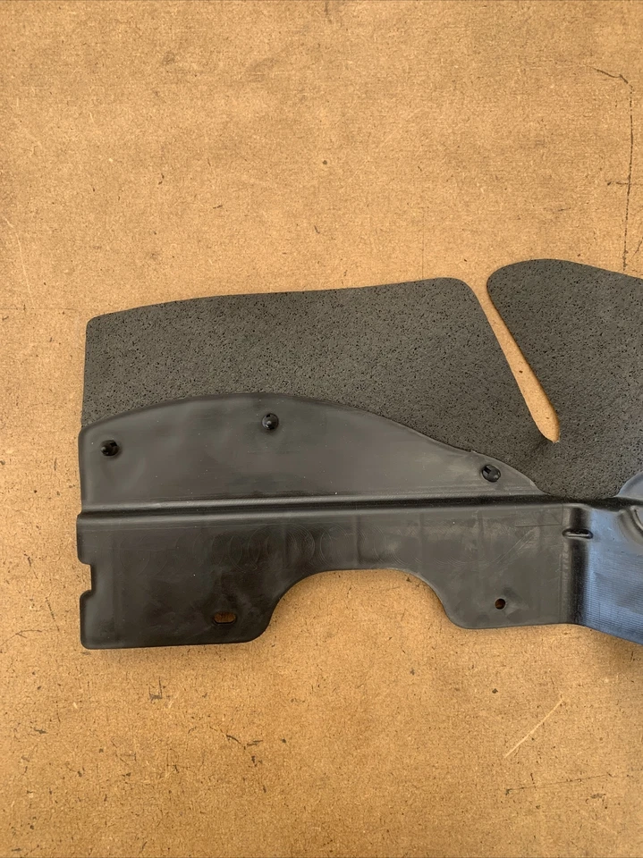 Protector de parachoques trasero derecho Lincoln MKX 2013-2015 7T4Z78280A02AA NUEVO Foto 4 de 4