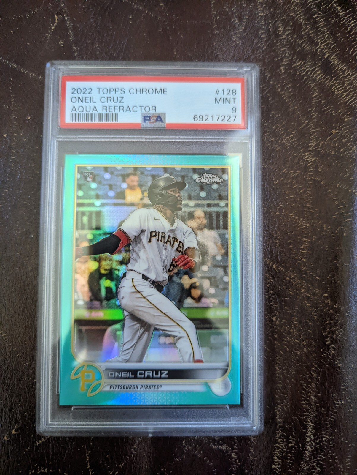 Oneil Cruz 2022 Topps Chrome #128 Aqua Refractor /199 SP Rookie RC PSA 9