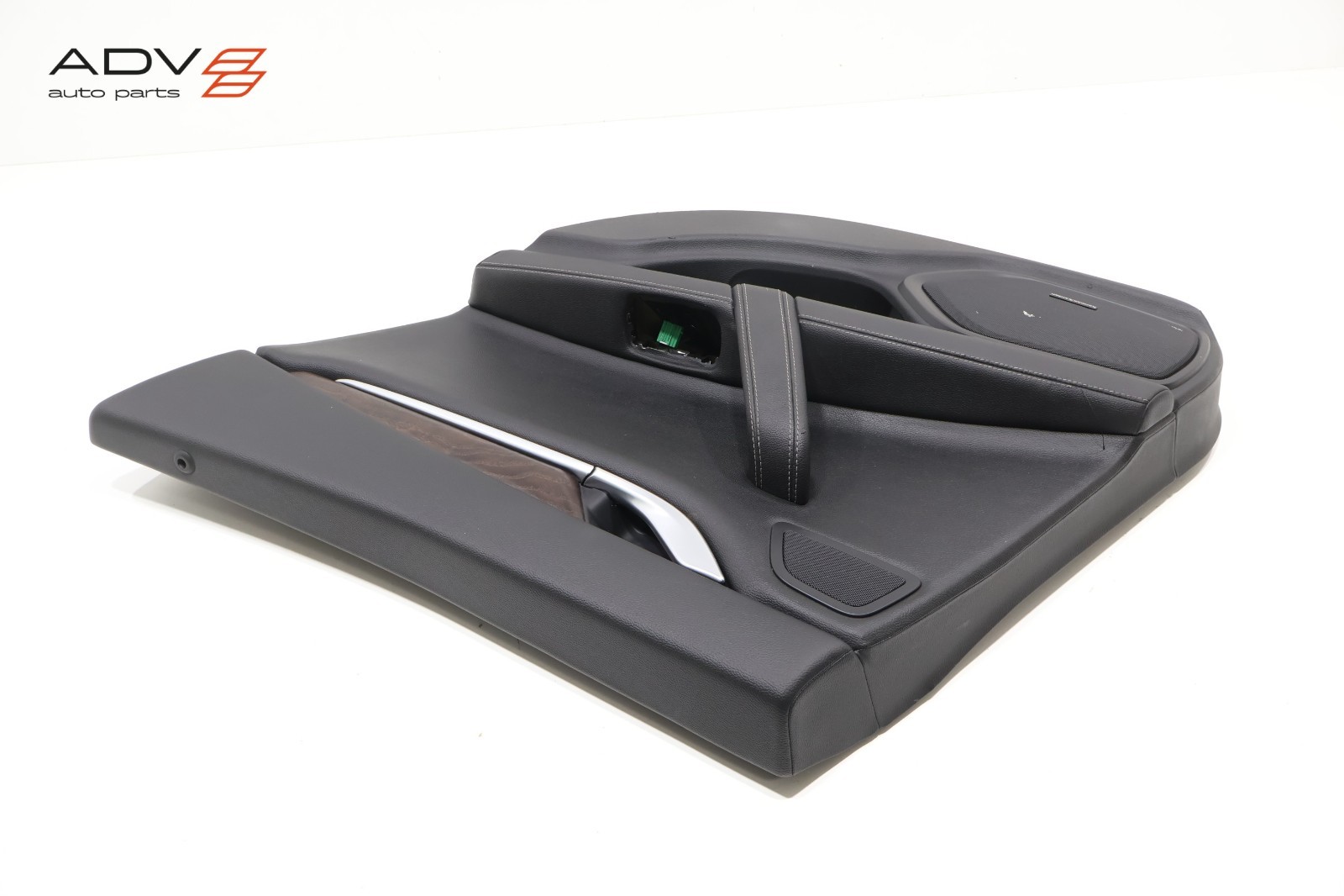 Maserati Ghibli S Q4 2014-2020 Rear Right Interior side cover