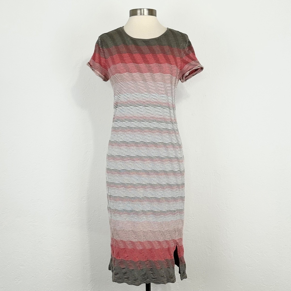 St. John Chevron Shift Knit Dress Sz Small Luxury Timeless Heritage Short Sleeve | eBay St. John Chevron Shift Knit Dress Sz Small Luxury Timeless Heritage Short Sleeve | eBay