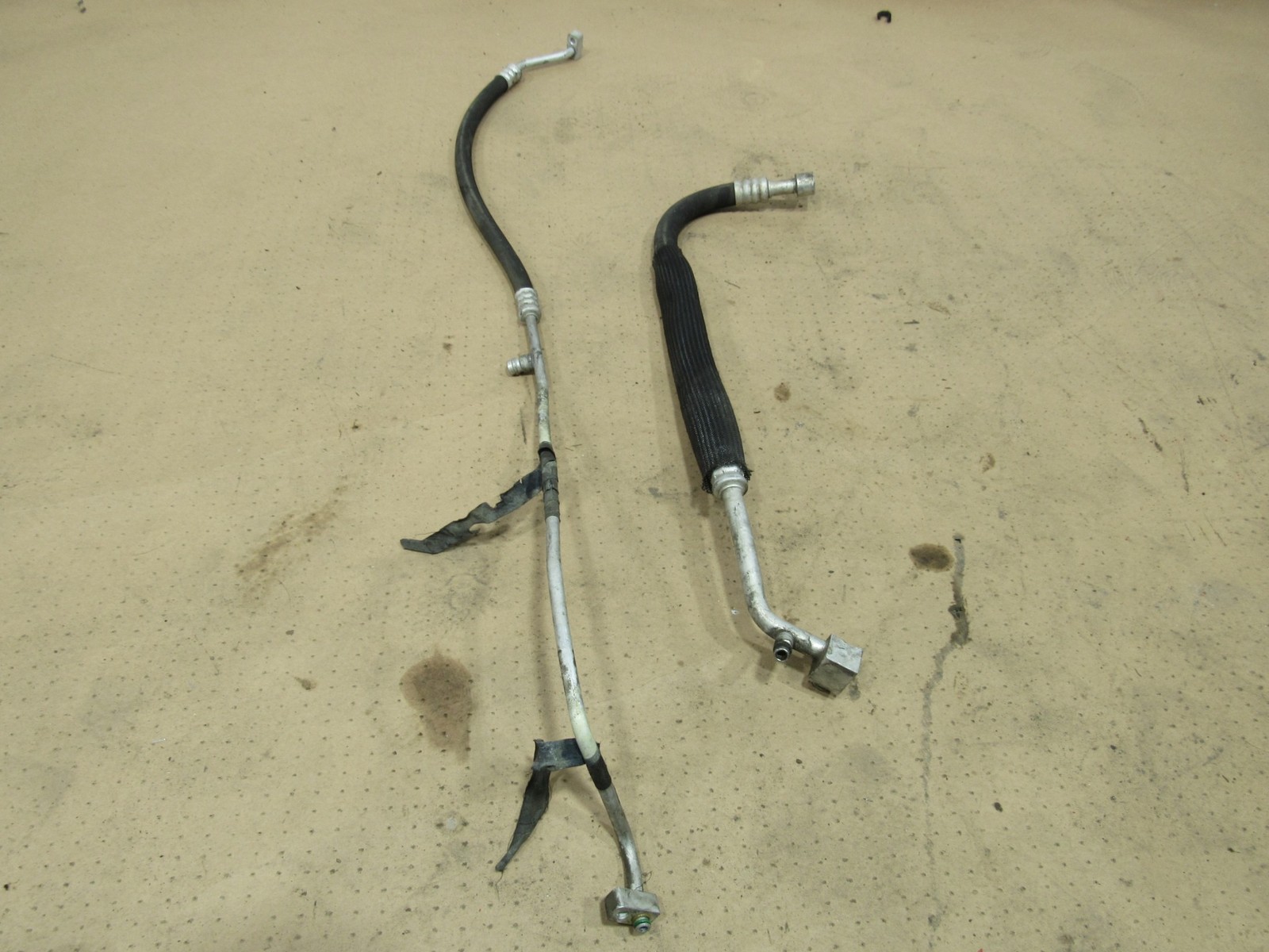 02-06 Maserati Coupe GT 2004 AC A/C Evaporator Pipe Line Tube Hose Set ;