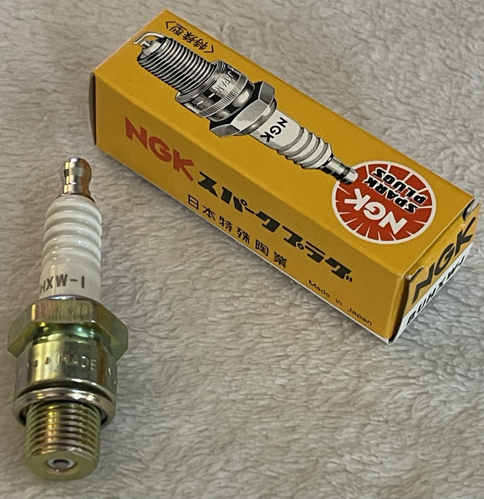 NGK BUHXW-I Vintage Spark Plug  14mm x 12.7mm  Made in Japan  NOS BUHXW-1