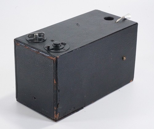 KODAK DAYLIGHT A STRING SET BOX CAMERA (HAS ISSUES)/sse/224840 - 第 4/5 張圖片