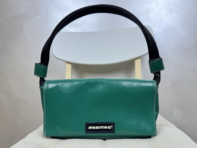 FREITAG フライターグ　F71 LAURA 印字あり Rare FREITAG F71 LAURA Crossbody Messenger Discontinued Bag