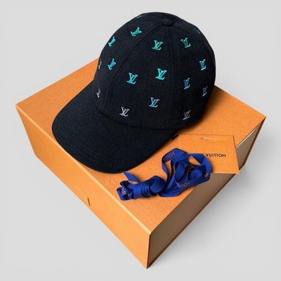 Louis Vuitton Mütze LV Blason Monogram Denim schwarz unbenutzt von JP