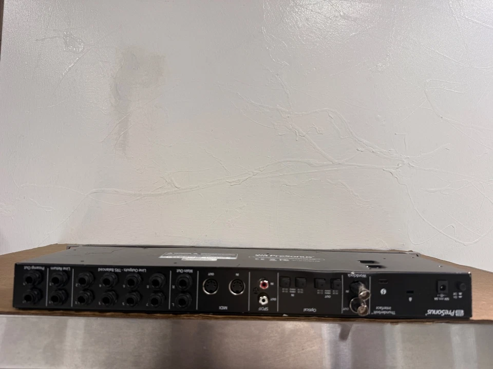 PreSonus Quantum 2626 - Thunderbolt 3 Audio Interface (26x26 / 24-Bit 192 kHz)