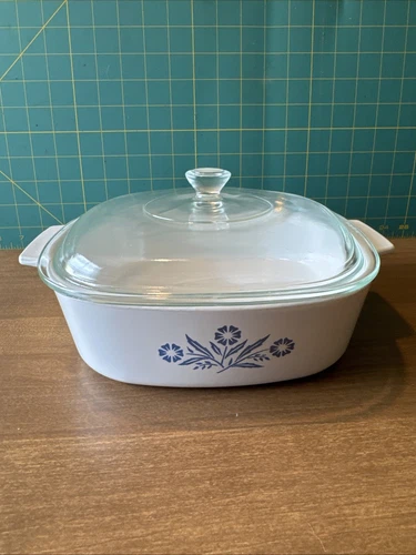Corning Ware*Blue Cornflower* 2 QUARTS *A-2-B & Pyrex Lid A-9-C, Vintage