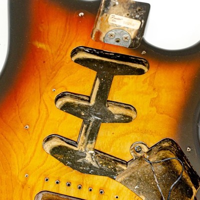 FENDER 1979 Stratocaster ビンテージ オーダーボディ 1979 Fender