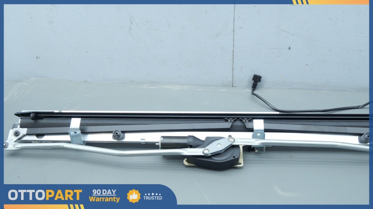 2010-2014 MERCEDES C250 Rear Window Deck Sun Shade Roller Blind