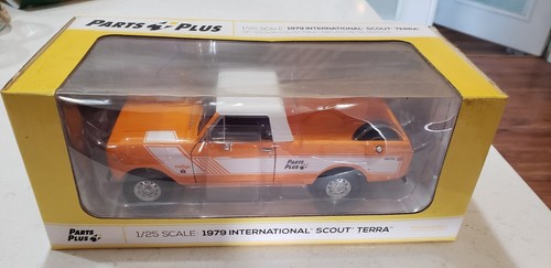 FIRST GEAR Parts Plus 48-0406 1979 INTERNATIONAL SCOUT TERRA TRUCK 1/25 DIECAST