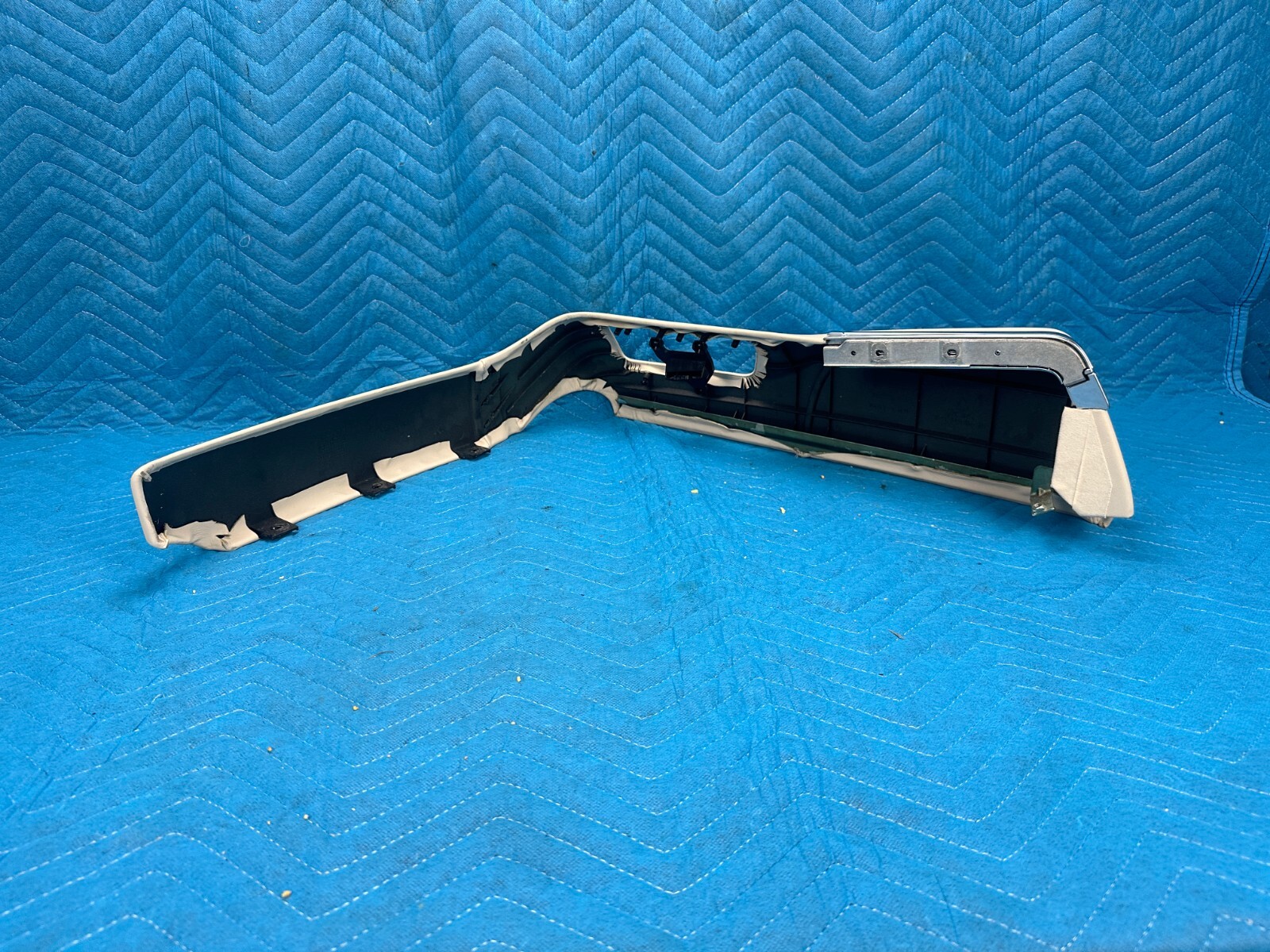 Bentley Flying Spur Front Passenger Seat Lower Trim Panel Cover Ivory 08-12 OEM