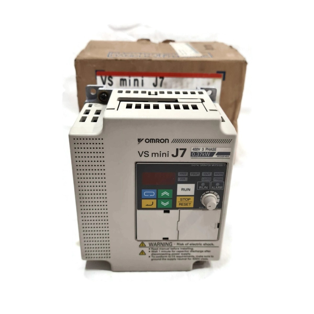 Omron VS Mini J7 CIMR-J7AZ4OP2 Frequency Conveter. 400 Volts 3
