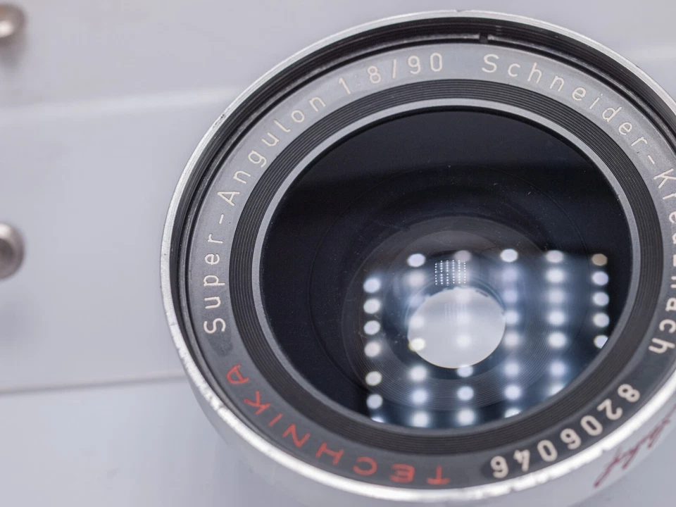 Front Group Only - Lente Linhof Schneider-Kreuznach Super-Angulon 90 mm F8 LF Foto 3 de 4