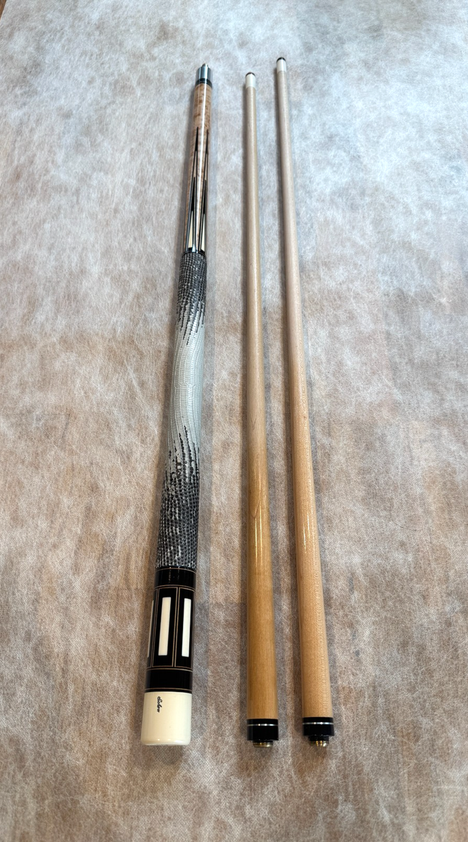 Schon Custom Cues Bob Runde R-15 Pool Cue 16.9–17.0oz 5/16-14