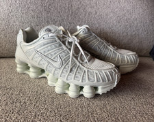 Nike Shox TL Sneaker Elfenbein Weiss EU 37,5 NEU !!!