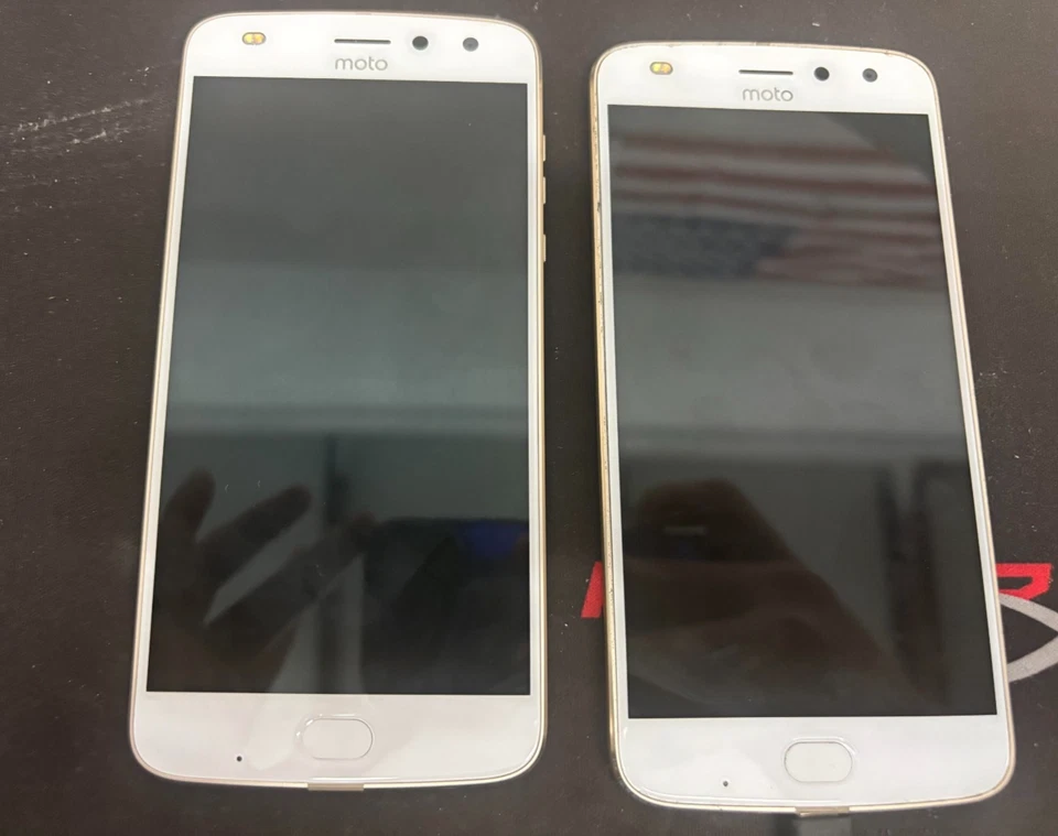 Lot of 2* Motorola Moto Z Play 2nd Generation -32 GB- Fine Gold (Unlocked) ~m416 - Image 2 of 3