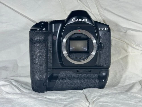 Canon EOS-1N 35mm SLR Film Camera w/ BP-E1 Power Booster Battery Pack
