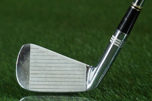 WILSON STAFF TOUR BLADE FG-17 4 IRON TRUE TEMPER DYNAMIC STEEL STIFF FLEX RH - Picture 3 of 10