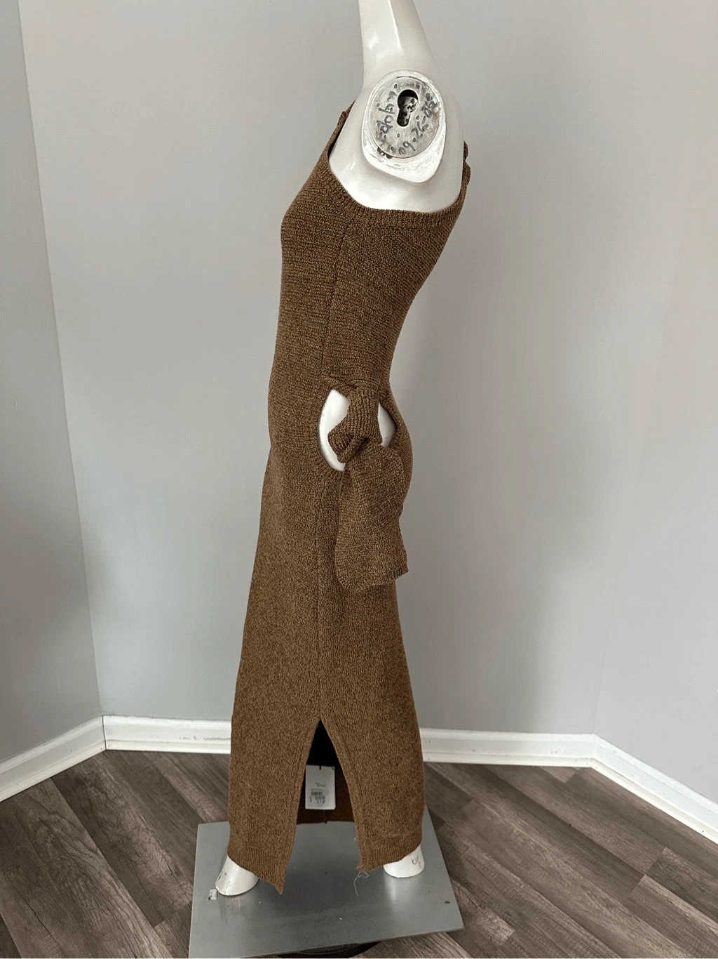 JACQUEMUS La Robe abito a maglia nodo midi