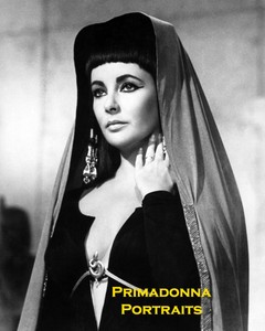Elizabeth Taylor In Cleopatra - 8x10 Inch Color Publicity Photo Reprint (DD330)