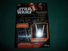 Metal Earth Star Wars Model Kit Kylo Rens Com...