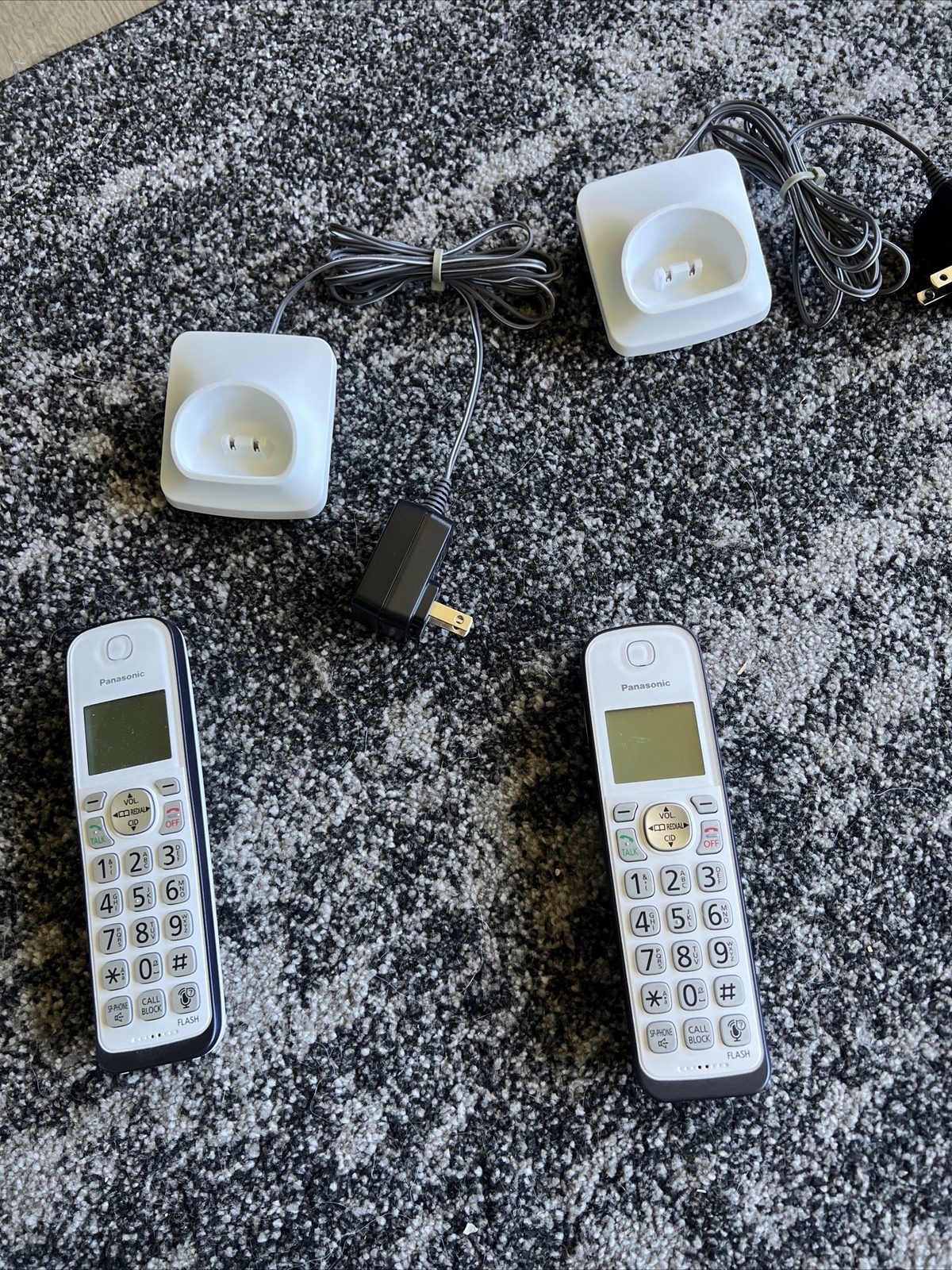 2 Panasonic KXTGDA51 (White) Handset Phone With Charger Base & Batteries eBay