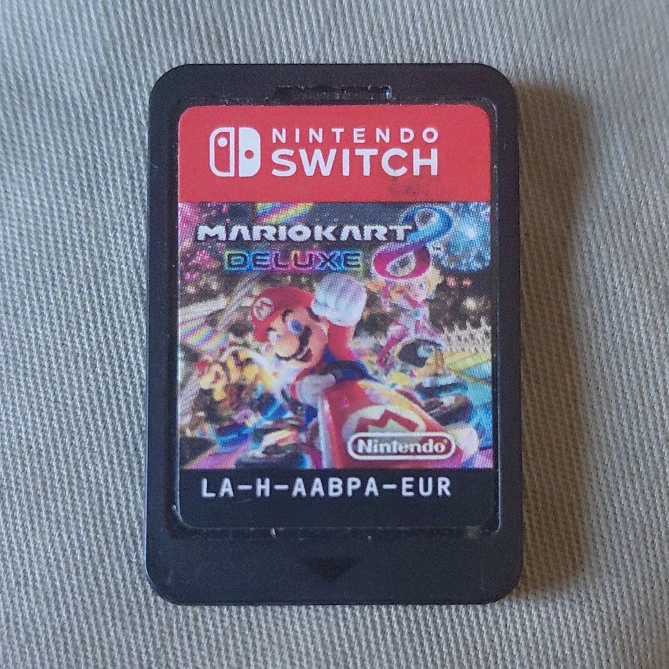 Nintendo Switch Mario Kart 8 Deluxe, photo 1 sur 2