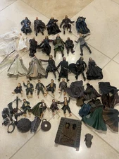 LOTR HUGE ACTION FIGURES LOT OF 26 - PLUS SOME WEAPONS & ACCESSORIES - good ones