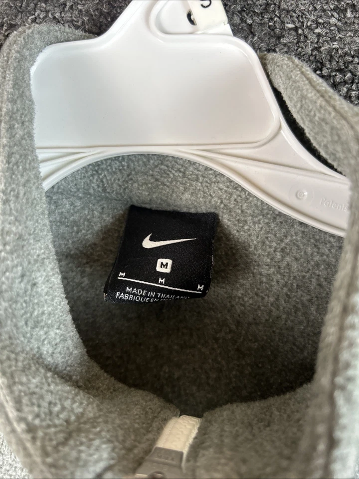 Sudadera pulóver polar gris Duke University para hombre Nike con cremallera en cuarto Foto 2 de 4