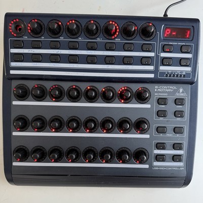 Behringer B-Control BCR2000 Rotary USB Midi Controller - Beschreibung lesen