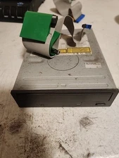 Compaq EVO D315M CD-ROM IDE PATA Optical Drive GCR-8480B (Black Faceplate)