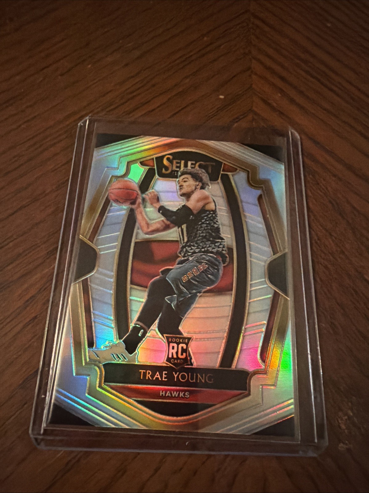 2018-19 Panini Select #142 Trae Young Rookie Silver Prizm RC Premier Mint
