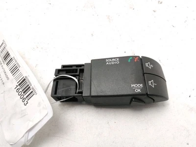 RADIO CONTROLS Dacia Logan MCV III/Sandero Wagon (SD07) 2018 - Photo 1/4