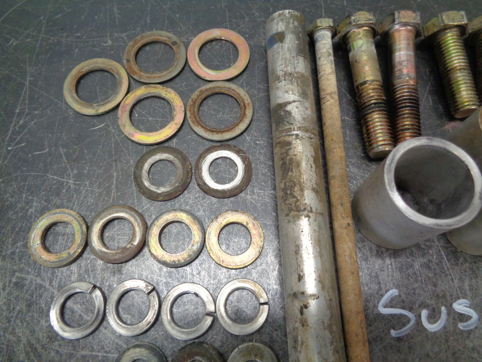 98 1998 Skidoo Ski Doo Summit 670 Snowmobile Body Suspension Hardware