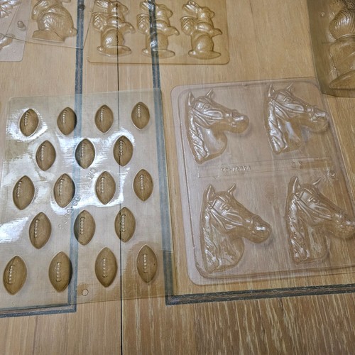 34 Vtg Assorted Chocolate Candy Molds & Lollipop Molds - Picture 8 of 23
