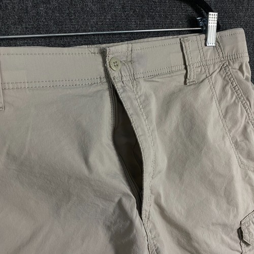 Lee Extreme Motion Mens W38 Cargo Shorts Beige Pockets Outdoor Hiking Workwear - Picture 4 of 14