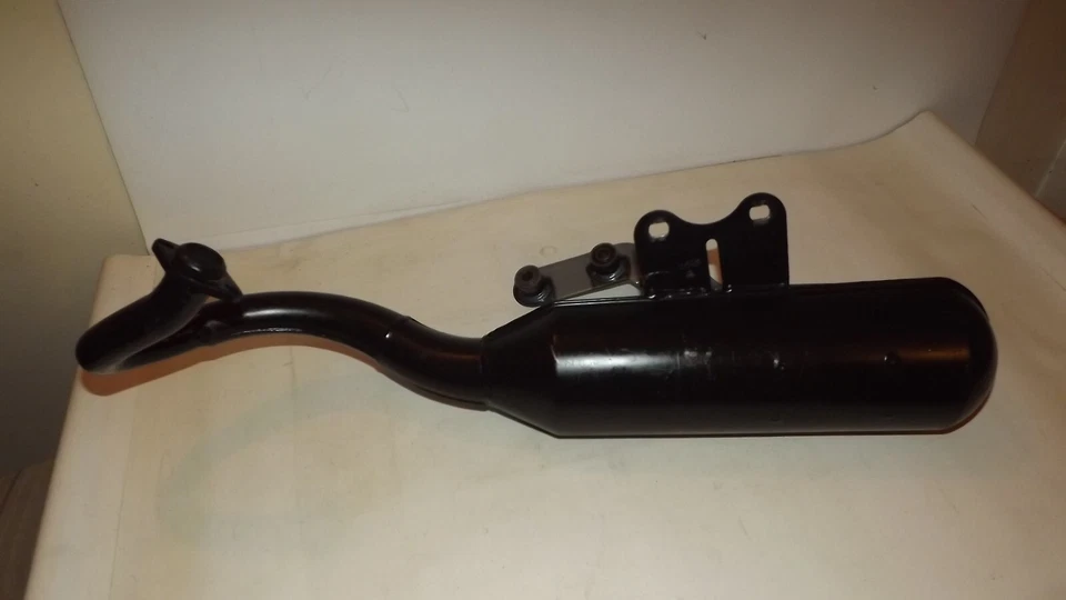 Piaggio 50 Et2 LX Fly. Escape Giannelli Go Ref:31558R. Nuevo Ver 14 Fotos - Imagen 3 de 4