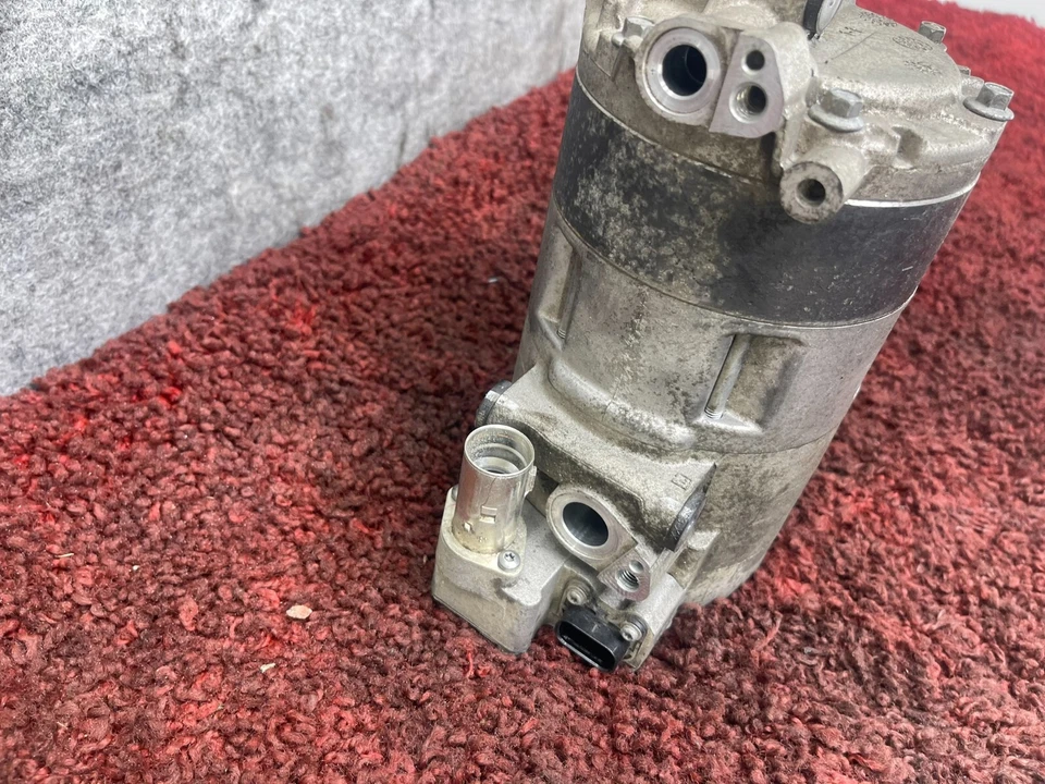 Compresor de aire acondicionado híbrido eléctrico BMW I3 2014-2021 OEM 83K Foto 3 de 4