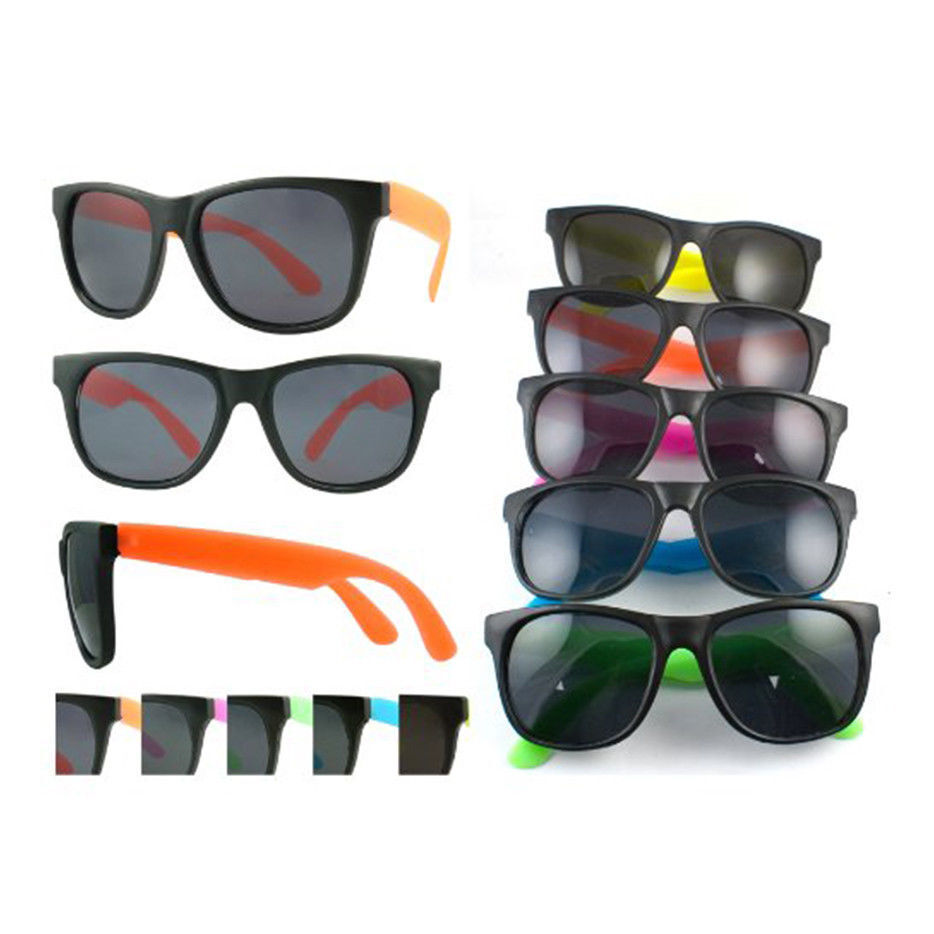 Amazon.com: 72 Pack Sunglasses Bulk Party Favors,18 Colors Neon Party  Sunglasses for Adults and Kids,80's Style Sun Glasses for Summer Pool Party,Beach  Party,Classroom Prize,Birthday Goody Bag,Goodie Bag Fillers : Toys & Games