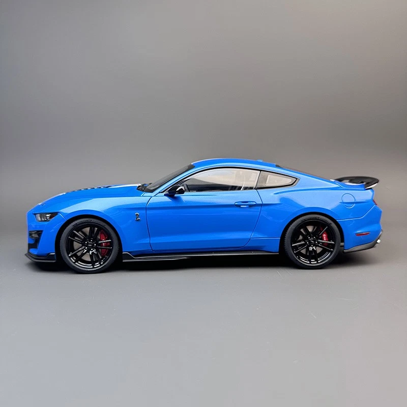 AUTOART 1:18 FORD MUSHANG SHELBY GT500 Car Model - Image 2 of 4
