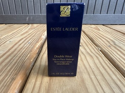 Estée Lauder Double Wear Stay-in-Place Foundation 1W1 Bone