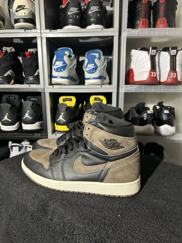 Jordan 1 High OG Palomino