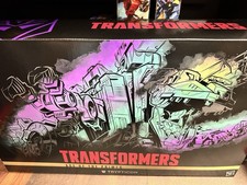 Hasbro Transformers Age of the Primes G1 Titan Class Trypticon Action Figure