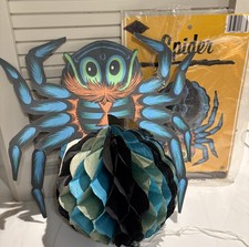 Beistle 1976 Vintage Creepy Halloween Honeycomb Spider Decoration