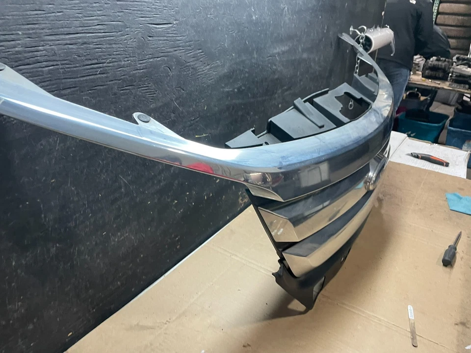 Parrilla cromada superior delantera Ford Fusion 2010 2011 2012 OEM T3870 DG Foto 3 de 4