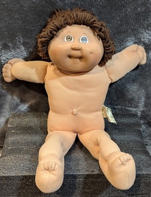 Vintage Original 1978, 1982 Cabbage Patch Kid Doll Signed Xavier Roberts 